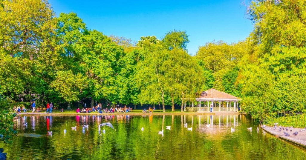 View of the pond in St. Stephen's Green, Dublin, Ireland on a sunny day
