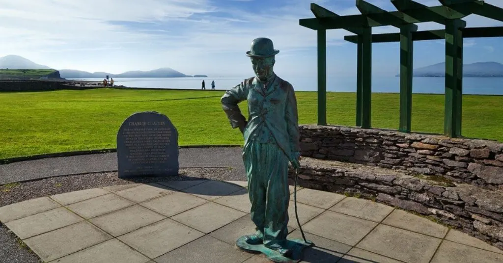 Charlie Chaplin-Statue in Waterville County Kerry, Irland