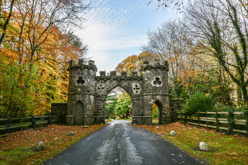 Tollymore Forest Park in Nordirland im Herbst