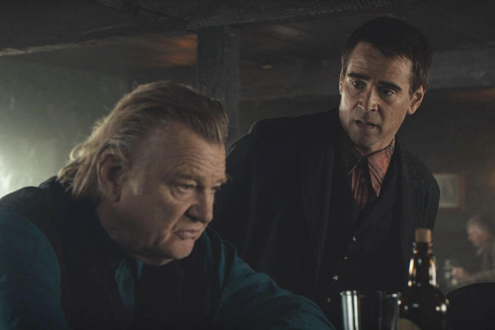 Brendan Gleeson and Colin Farrell in the film THE BANSHEES OF INISHERIN.